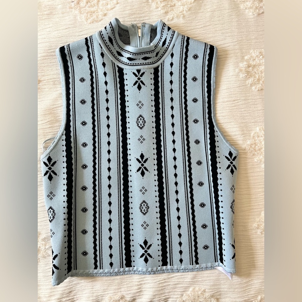 Guess Black and Gray Patterned Tank Top